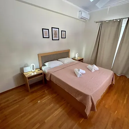 Syrios House & Apartament *